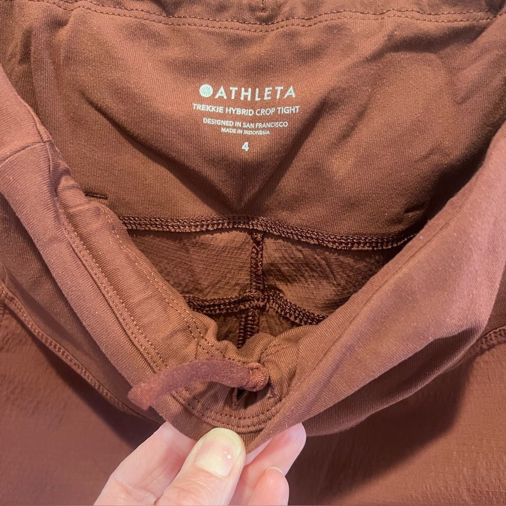 ATHLETA Trekkie Hybrid Crop Tight Pants High Rise Leggings Cognac Brown Size 4 - Picture 9 of 16
